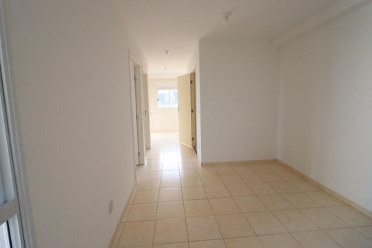Sala de apartamento à venda com 2 quartos, 47m² em Quitaúna, Osasco