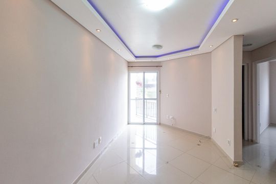 Sala de apartamento para alugar com 2 quartos, 52m² em São Pedro, Osasco