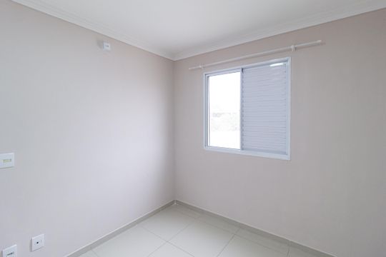 Quarto 1 de apartamento para alugar com 2 quartos, 52m² em São Pedro, Osasco