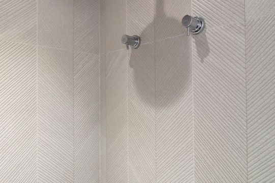 Banheiro da Suíte de apartamento à venda com 1 quarto, 44m² em Itaim Bibi, São Paulo