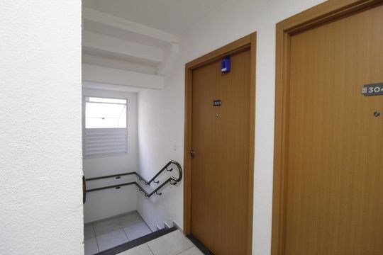 Lockbox de apartamento à venda com 2 quartos, 50m² em Chácara das Pedras, Porto Alegre