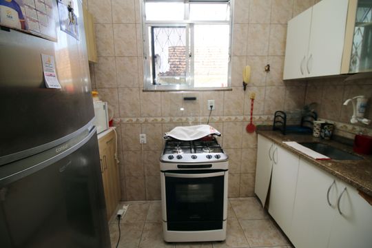 Cozinha de casa à venda com 3 quartos, 100m² em Parada de Lucas, Rio de Janeiro