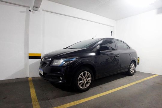 Box Garagem de apartamento à venda com 2 quartos, 107m² em Petrópolis, Porto Alegre