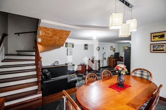 Casa à venda com 3 quartos, 298m² em Ipiranga, São Paulo