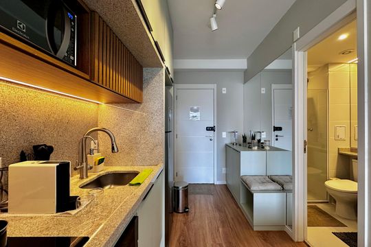 Cozinha de kitnet/studio para alugar com 0 quarto, 25m² em Campo Belo, São Paulo