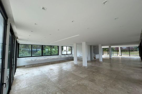 Cozinha de casa de condomínio à venda com 4 quartos, 700m² em Jardim Serrano, Nova Lima