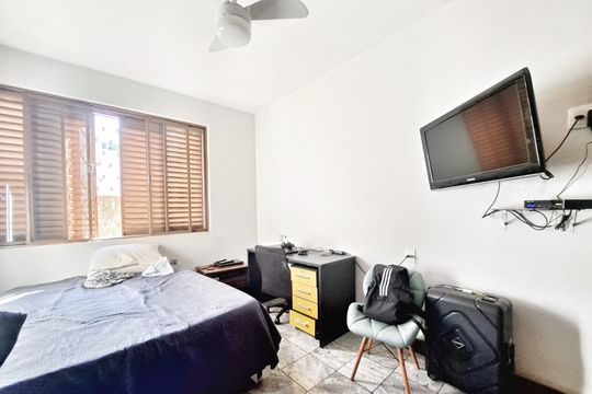 Suíte  2 de casa à venda com 4 quartos, 220m² em Prado, Belo Horizonte