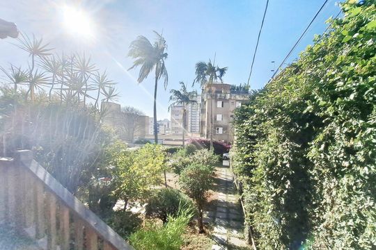 Vista de casa à venda com 4 quartos, 220m² em Prado, Belo Horizonte