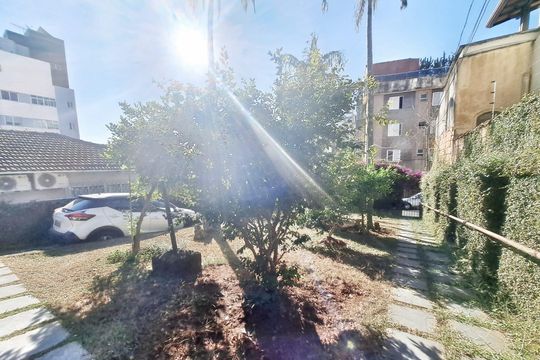 Quintal de casa à venda com 4 quartos, 220m² em Prado, Belo Horizonte