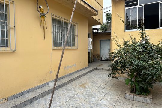 Quintal de casa à venda com 2 quartos, 278m² em Vila Porto, Barueri