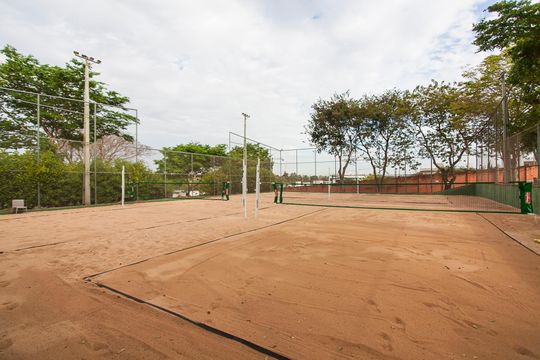 Área Comum - Quadras de Areia de casa de condomínio para alugar com 4 quartos, 316m² em Jardim das Palmeiras, Uberlândia