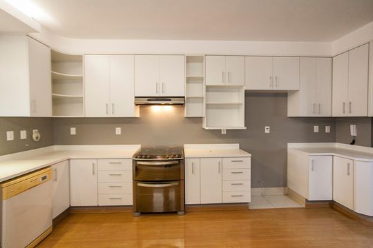 Cozinha de casa de condomínio para alugar com 4 quartos, 316m² em Jardim das Palmeiras, Uberlândia
