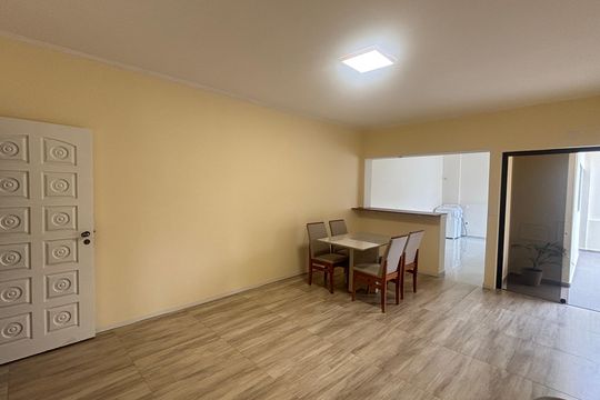 Sala de casa de condomínio à venda com 2 quartos, 80m² em Jardim Stetel, Santo André