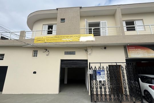 Fachada de casa de condomínio à venda com 2 quartos, 80m² em Jardim Stetel, Santo André