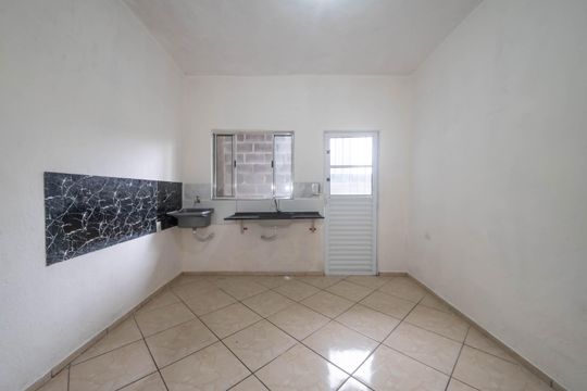 Casa para alugar com 2 quartos, 60m² em Jardim Casablanca, São Paulo
