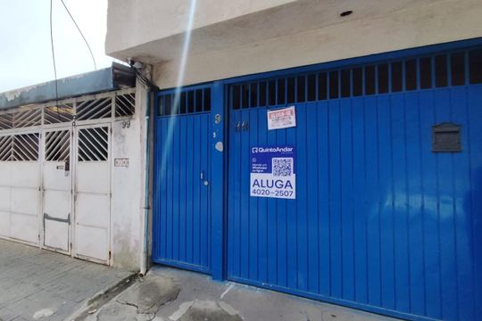Placa de casa para alugar com 2 quartos, 60m² em Jardim Casablanca, São Paulo