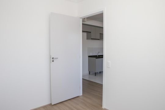 Quarto 1 de apartamento para alugar com 2 quartos, 33m² em Vila Leopoldina, São Paulo