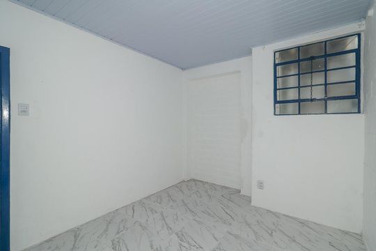 Quarto 2 de casa para alugar com 2 quartos, 65m² em Morro Santana, Porto Alegre