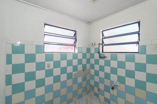 Cozinha de casa para alugar com 2 quartos, 65m² em Morro Santana, Porto Alegre