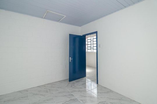 Quarto 2 de casa para alugar com 2 quartos, 65m² em Morro Santana, Porto Alegre