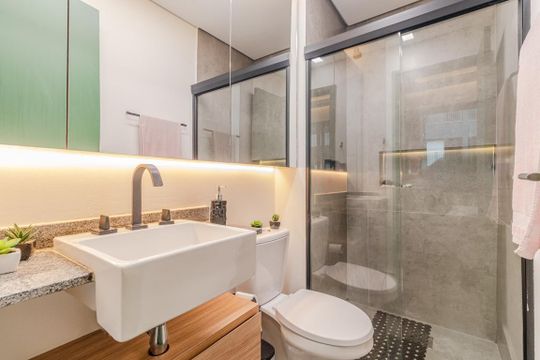 Banheiro de kitnet/studio à venda com 1 quarto, 25m² em Sumarezinho, São Paulo