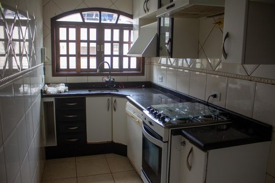 Cozinha de apartamento para alugar com 3 quartos, 110m² em Colônia, Ribeirão Pires