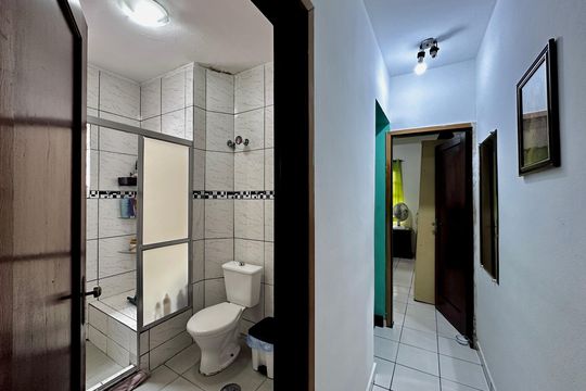 Corredor de casa para alugar com 2 quartos, 81m² em Vila Cordeiro, São Paulo