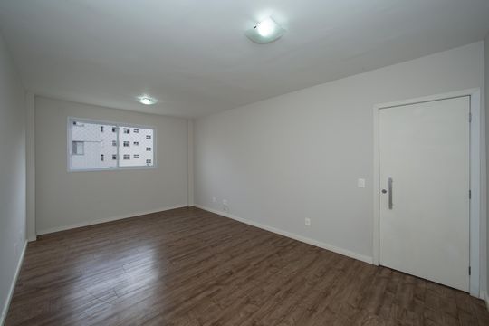 Apartamento para alugar com 3 quartos, 87m² em Grajaú, Belo Horizonte
