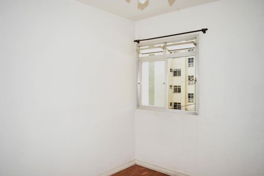 Sala de apartamento à venda com 2 quartos, 58m² em Pinheiros, São Paulo