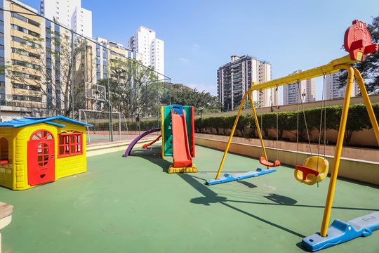 Área comum - Playground de apartamento para alugar com 4 quartos, 193m² em Jardim Monte Kemel, São Paulo