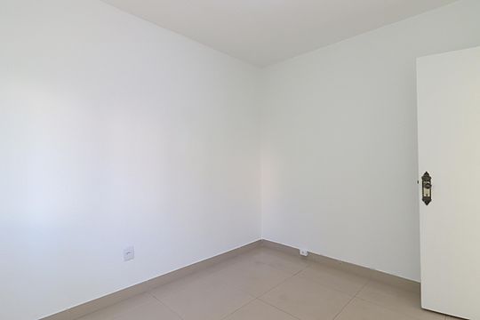 Quarto 2 de apartamento à venda com 2 quartos, 59m² em Jardim do Salso, Porto Alegre