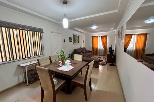 Casa à venda com 3 quartos, 107m² em Vila Florida, Guarulhos