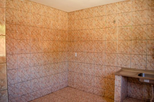 Cozinha de casa para alugar com 2 quartos, 70m² em Setor Sul, Goiânia