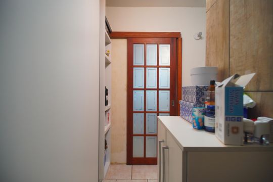 Despensa de casa à venda com 4 quartos, 300m² em Operário, Novo Hamburgo