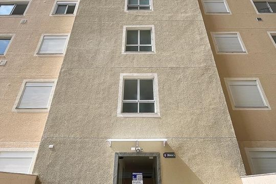 Fachada + plaquinha de apartamento à venda com 2 quartos, 36m² em Vila Palmares, Santo André
