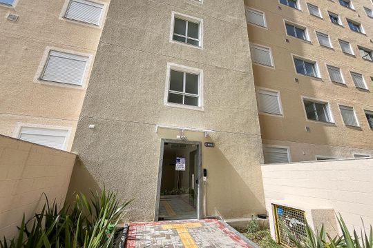 Fachada + plaquinha de apartamento à venda com 2 quartos, 36m² em Vila Palmares, Santo André