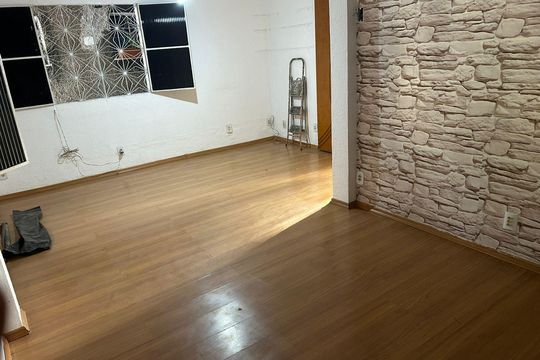 Casa para alugar com 2 quartos, 154m² em Campo Grande, Rio de Janeiro