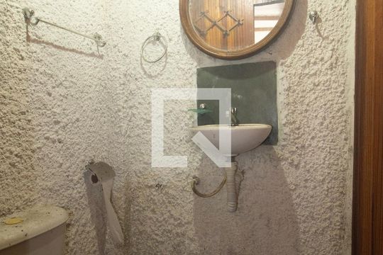 Casa para alugar com 2 quartos, 154m² em Campo Grande, Rio de Janeiro