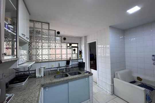 Cozinha  de apartamento à venda com 3 quartos, 122m² em Recreio dos Bandeirantes, Rio de Janeiro