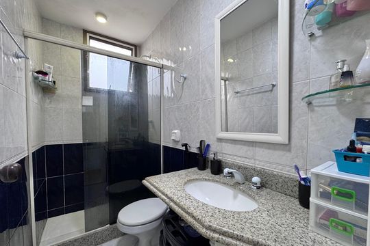 Banheiro da Suíte  de apartamento à venda com 3 quartos, 122m² em Recreio dos Bandeirantes, Rio de Janeiro