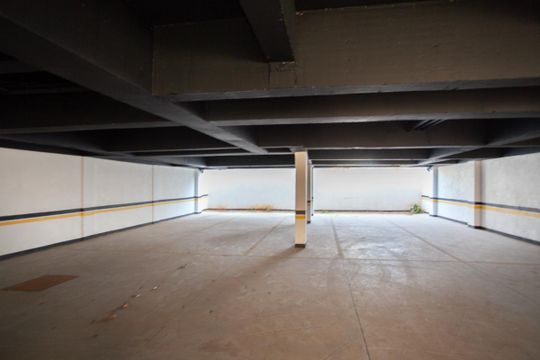 Garagem de apartamento à venda com 3 quartos, 99m² em Planalto, Belo Horizonte