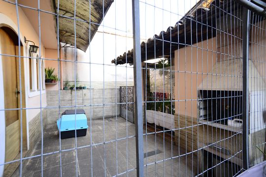 Quintal de casa à venda com 4 quartos, 250m² em Vila Dom Pedro I, São Paulo