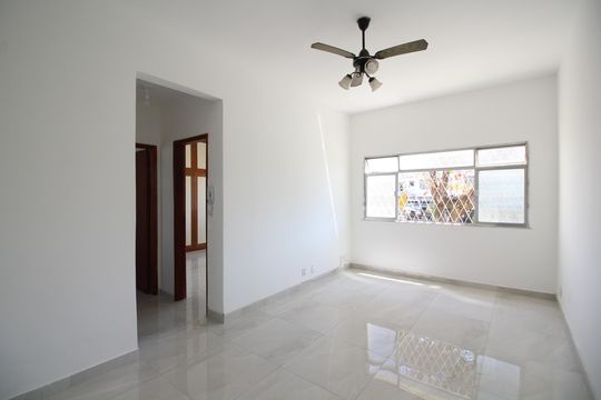 Apartamento à venda com 2 quartos, 58m² em Anil, Rio de Janeiro