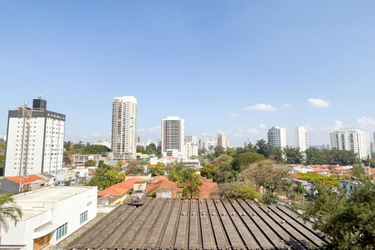 Vista da varanda de apartamento à venda com 2 quartos, 49m² em Chácara Santo Antônio (zona Sul), São Paulo