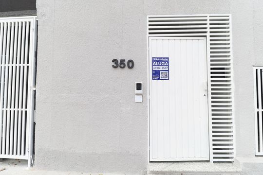 Fachada de apartamento para alugar com 1 quarto, 50m² em Vila Maria Alta, São Paulo