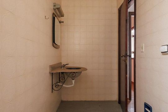 Banheiro Suíte 2 de casa para alugar com 4 quartos, 350m² em Centro, Taubaté