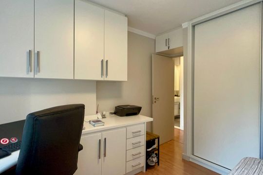 Quarto 2 de apartamento à venda com 3 quartos, 100m² em Sumaré, São Paulo