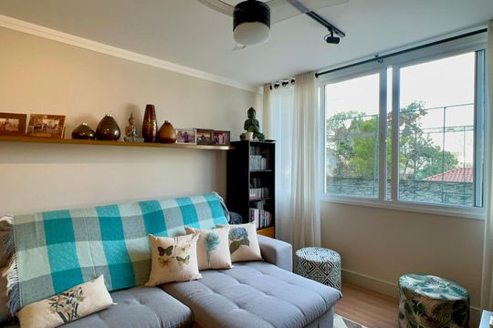 Sala de TV de apartamento à venda com 3 quartos, 100m² em Sumaré, São Paulo