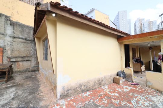 Quintal de casa à venda com 6 quartos, 293m² em Padroeira, Osasco