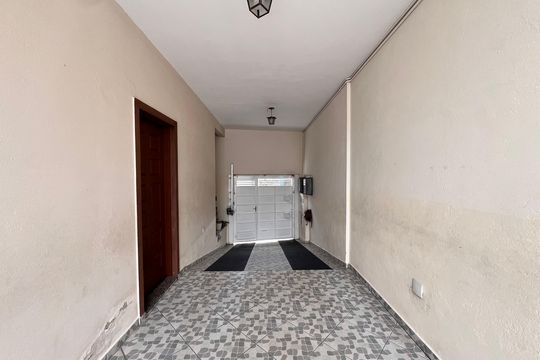 Área externa de casa à venda com 3 quartos, 250m² em Jardim Santa Beatriz, Guarulhos
